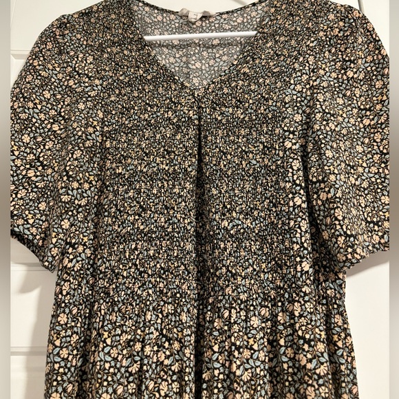 ✨ CUTE MIDI DRESS ✨ - Picture 2 of 6